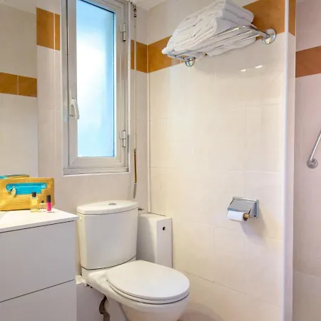 Climatise Pour 2, Proche Et Commerces, Animaux Admis, Wifi, Parking - Fr-1-466a-20 Saint-Raphaël