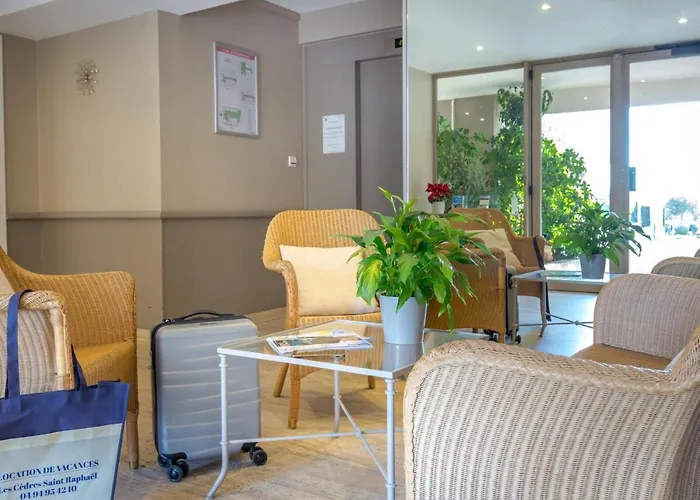 Climatise Pour 2, Proche Et Commerces, Animaux Admis, Wifi, Parking - Fr-1-466a-20 Apartament Saint-Raphaël